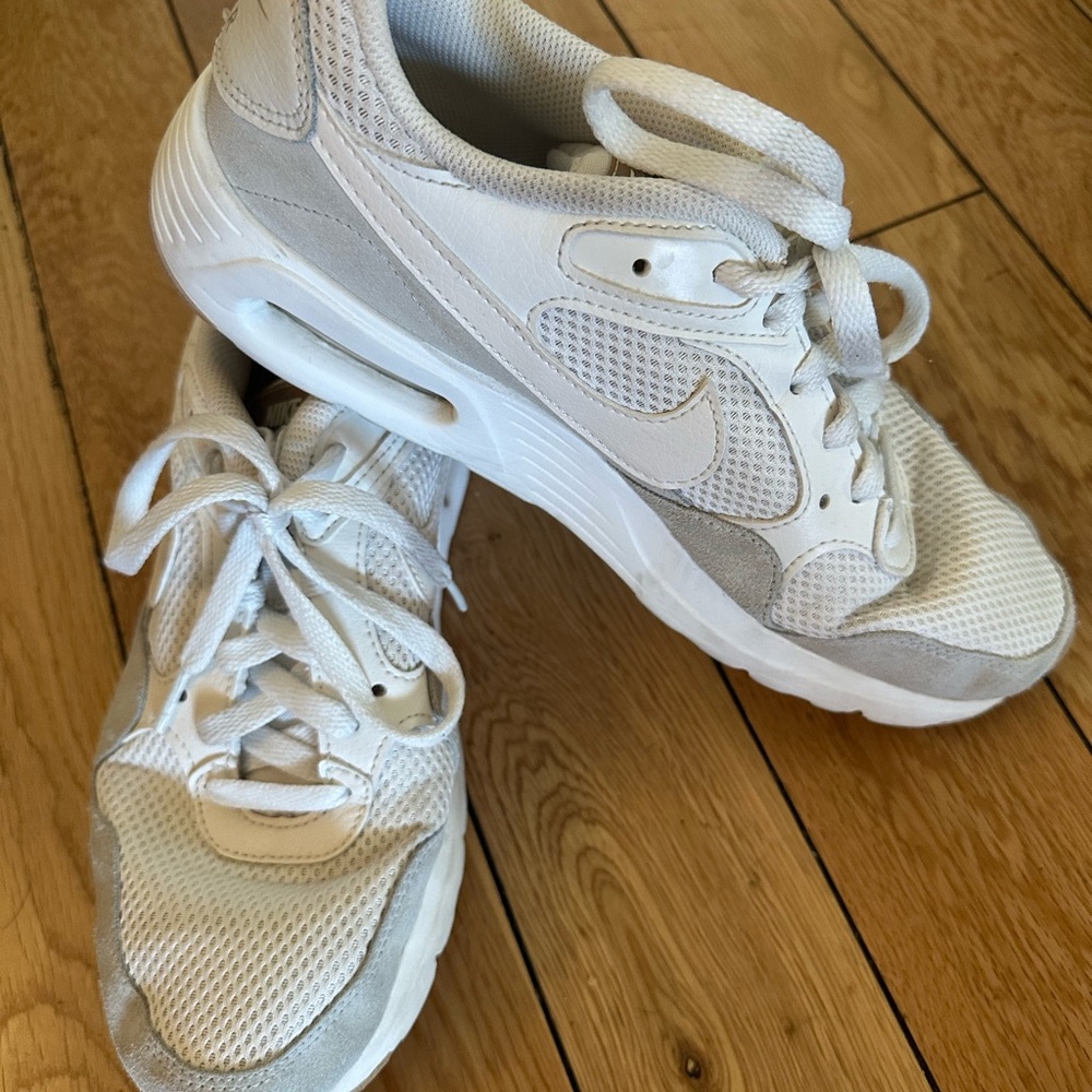 Nike White Sneakers Sz. 9.5